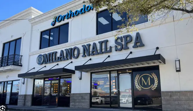 Cara Menjaga Kuku Tetap Sehat Saat Sering Memakai Acrylic